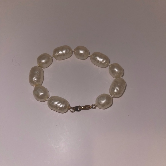 Vintage bracelet lobster claw Opal color beads - Picture 3 of 3